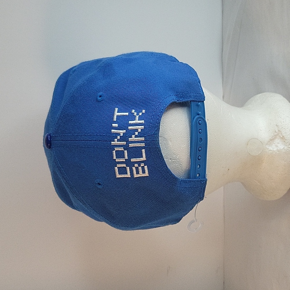 Hat - Picture 3 of 7